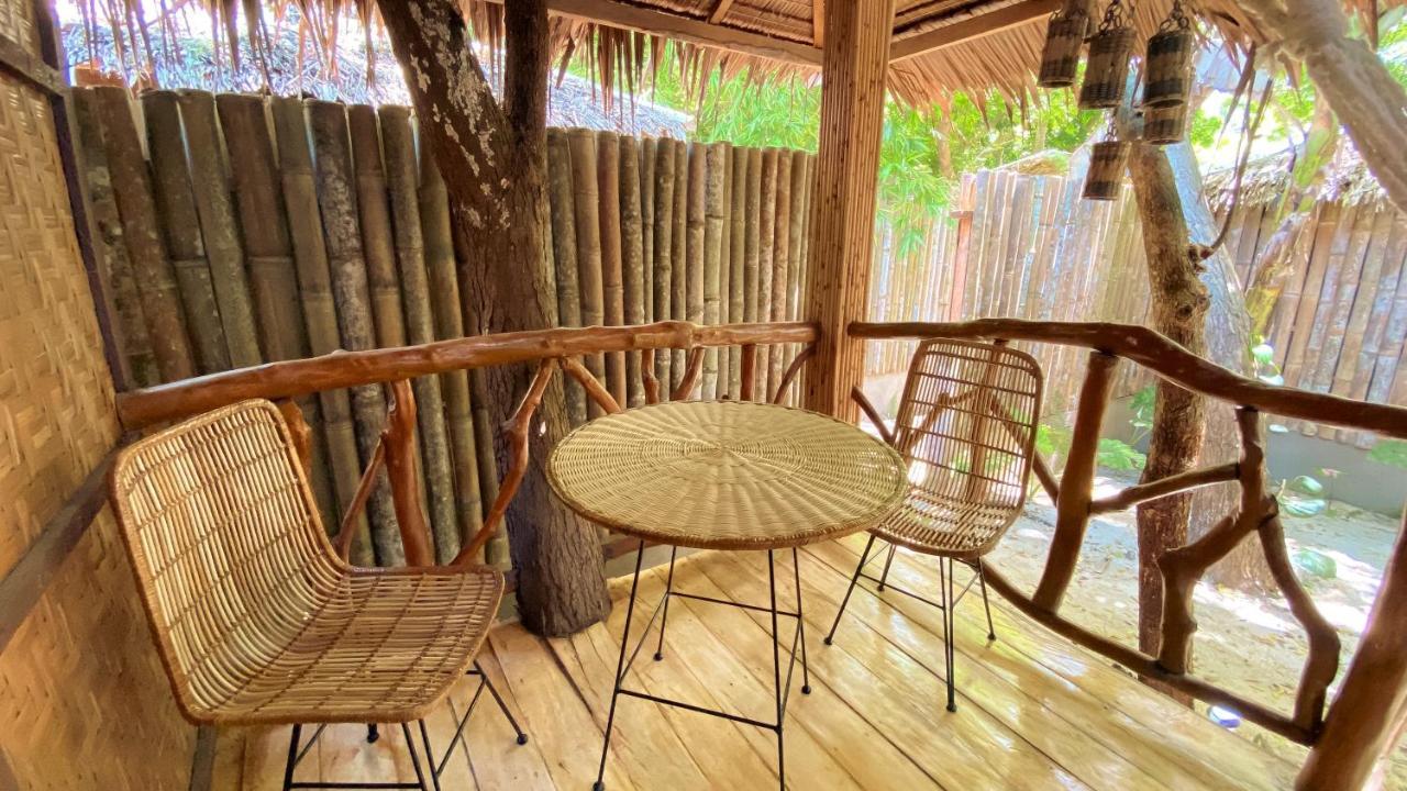 Monkey Business Siquijor Hotel Ngoại thất bức ảnh