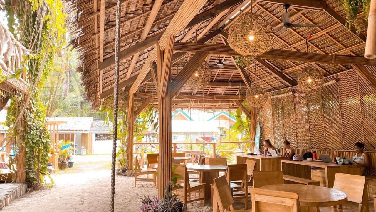 Monkey Business Siquijor Hotel Ngoại thất bức ảnh