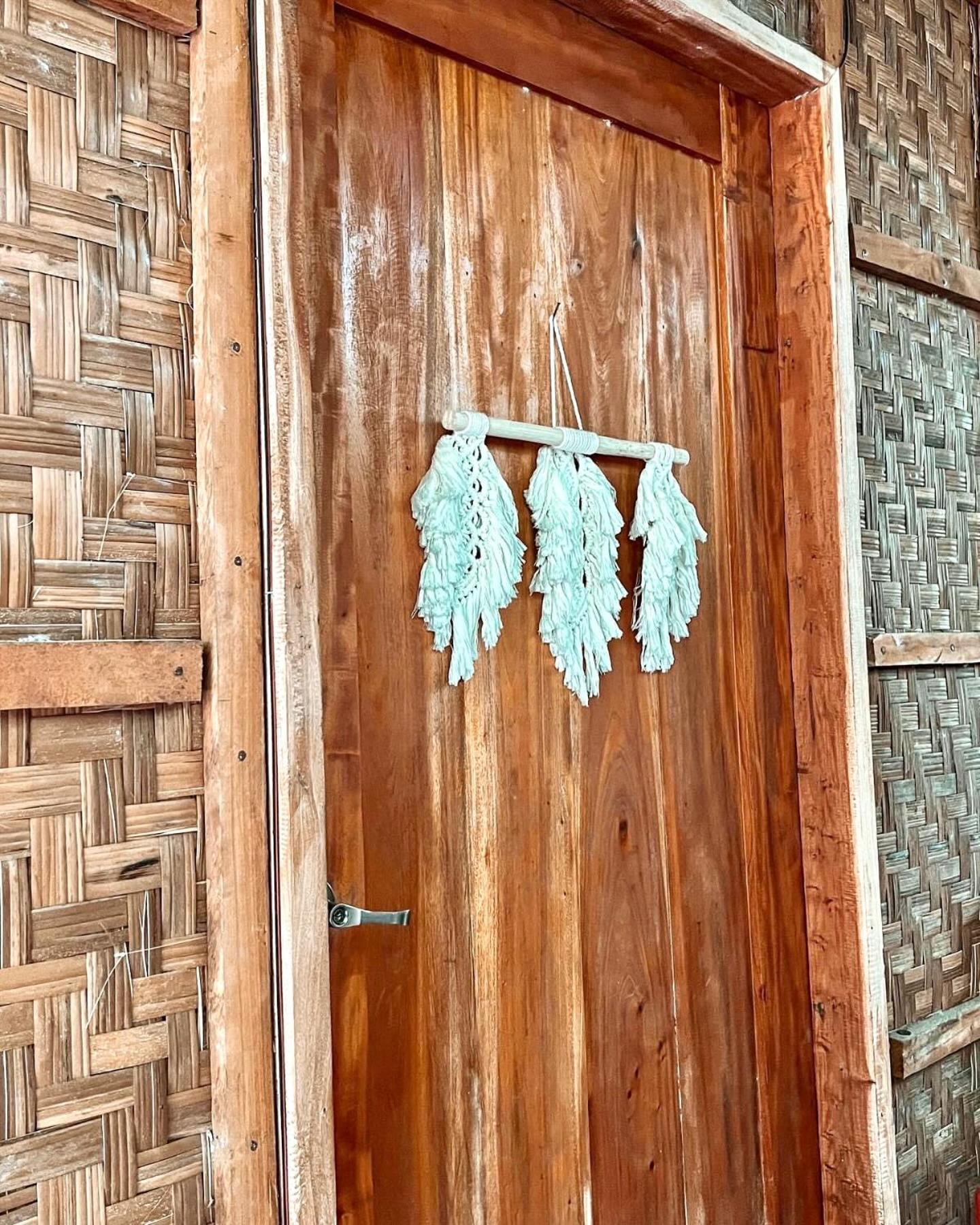 Monkey Business Siquijor Hotel Phòng bức ảnh